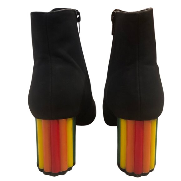 Yru RARE Rainbow Road Black Booties pride festival clubwear size 7 - Picture 3 of 13